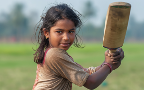 kids-playing-cricket-sport